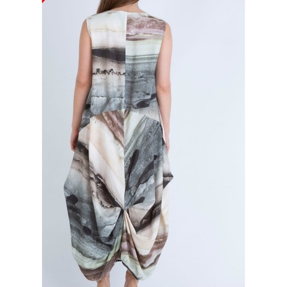 Ozai N Ku Habitat Round Neck Sleeveless Stripe Dress Size Small - Picture 8 of 8